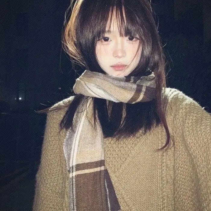 村支书金岚岚